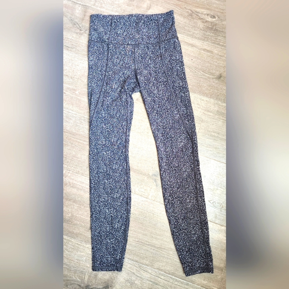 Athleta Lightning Static 7/8 Leggings XS